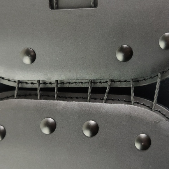 Mueller Green Adjustable Lumbar Back & Abdominal Support Brace, One Size - Picture 10 of 10